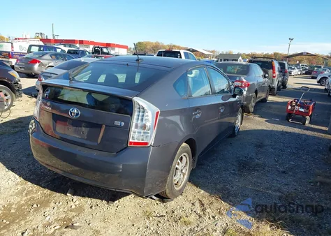 2011 Toyota Prius Four z USA, uszkodzony, nr VIN JTDKN3DU8B0300705
